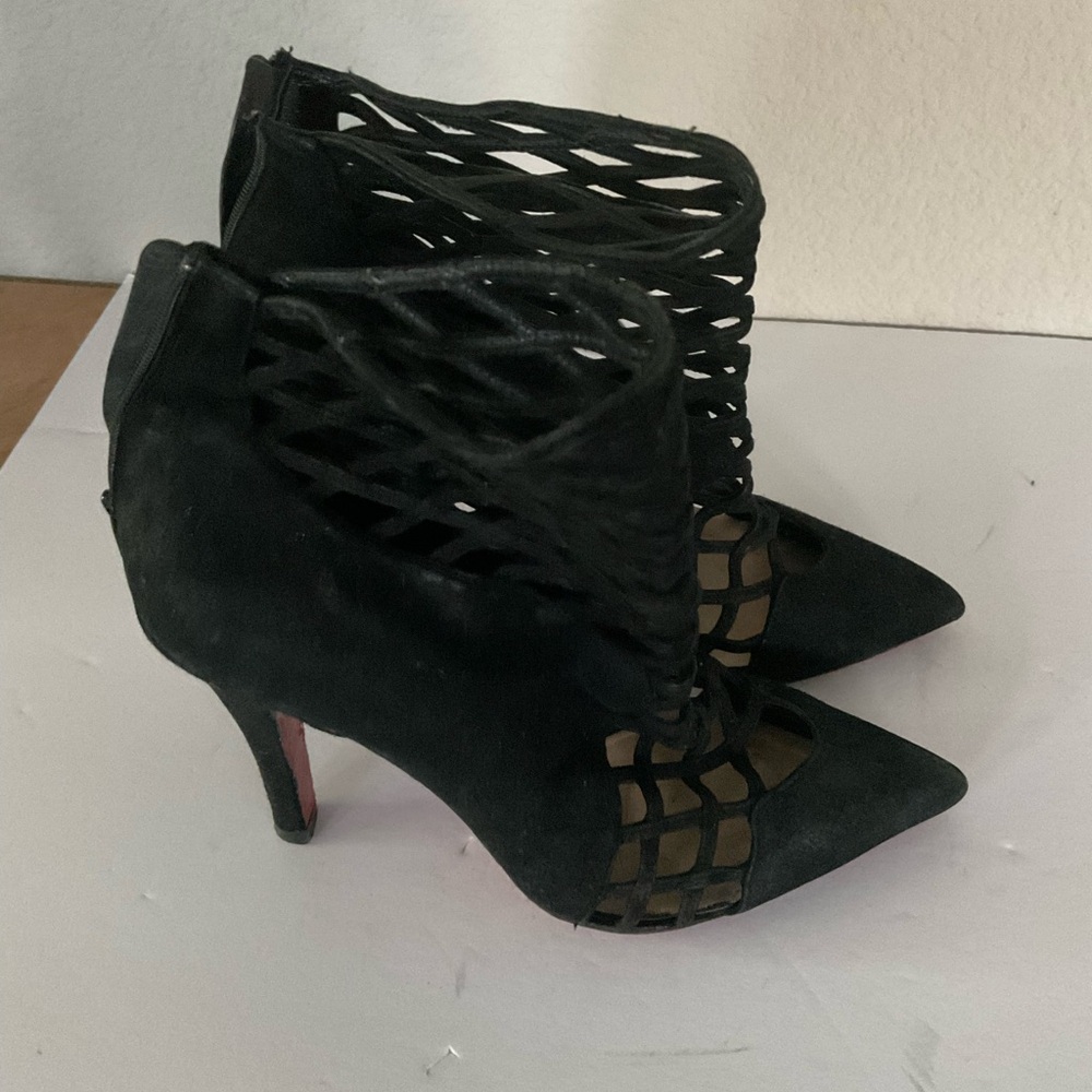 Womens Christian Louboutin suede booties size 37.5 - Picture 2 of 4